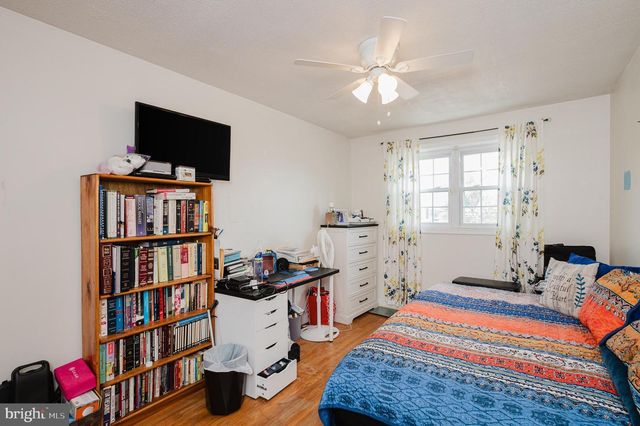 1363 HALSTEAD RD, Parkville, MD 21234