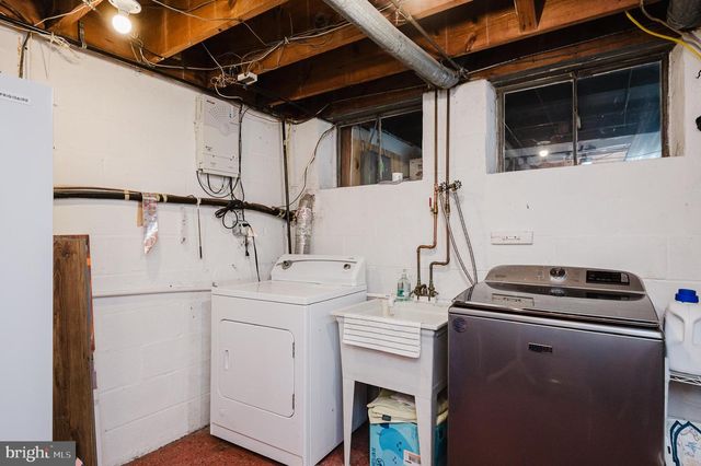 1363 HALSTEAD RD, Parkville, MD 21234