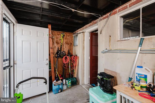 1363 HALSTEAD RD, Parkville, MD 21234