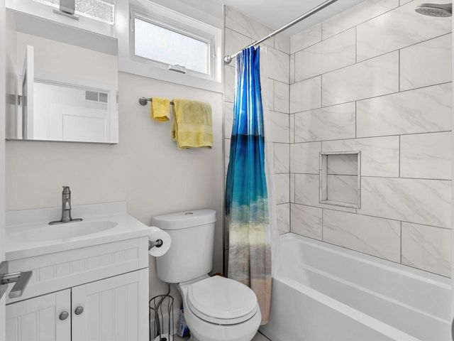 80 Lincoln Avenue, Sheboygan, WI 53081