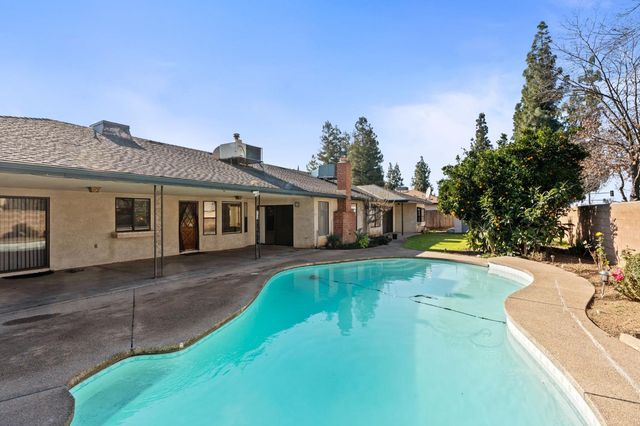 1544 E Jordan Avenue, Fresno, CA 93720