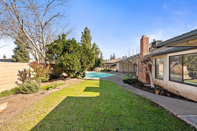 1544 E Jordan Avenue, Fresno, CA 93720