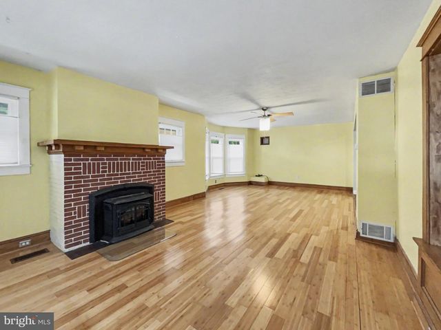 263 M ST, Littlestown, PA 17340