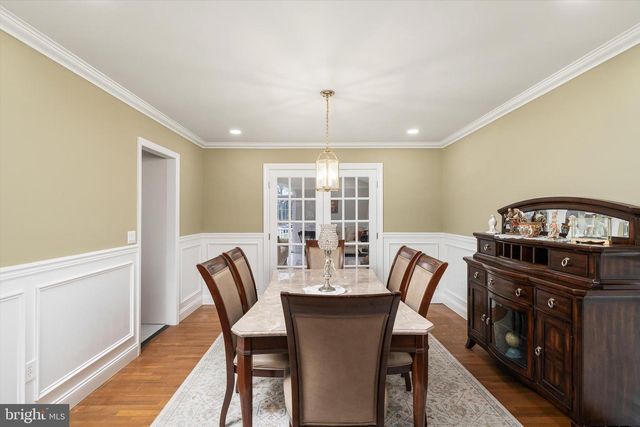 93 TUDOR DR, Hamilton, NJ 08690