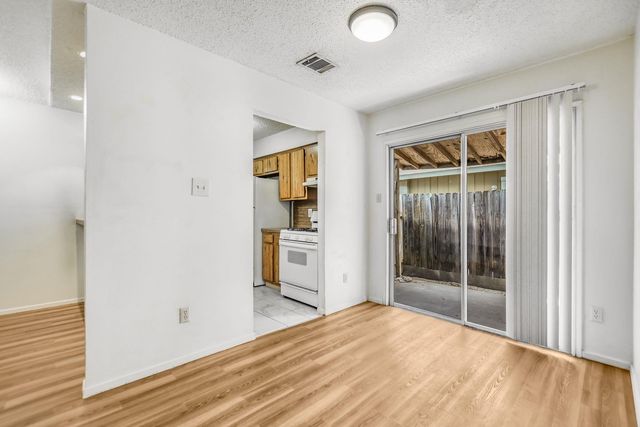 11948 Sunhillow BND A, Austin, TX 78758