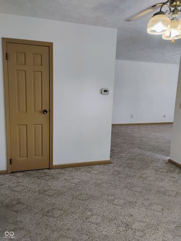 4403 Chelsea Drive 11B, Anderson, IN 46013