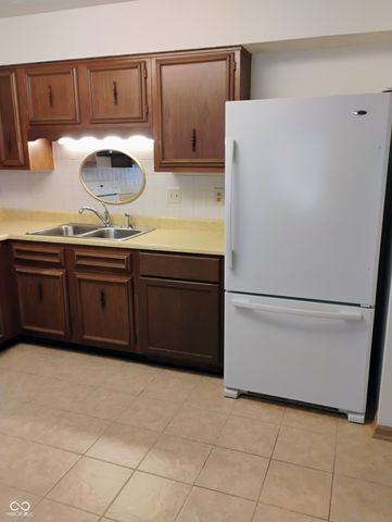4403 Chelsea Drive 11B, Anderson, IN 46013
