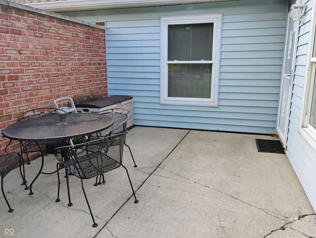 4403 Chelsea Drive 11B, Anderson, IN 46013