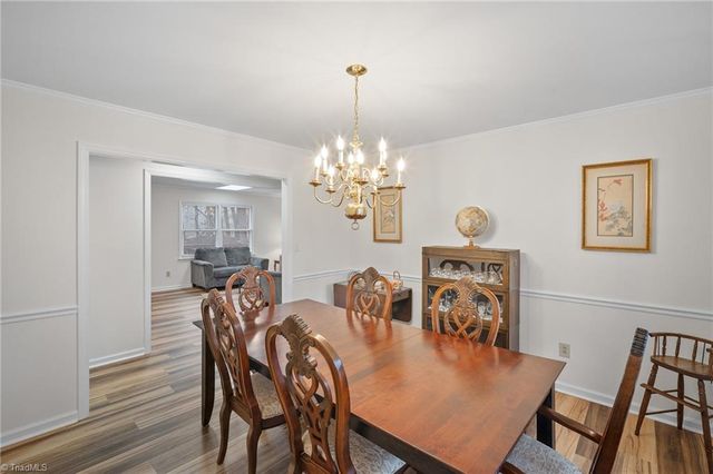 4320 Woodbourne Drive, Clemmons, NC 27012