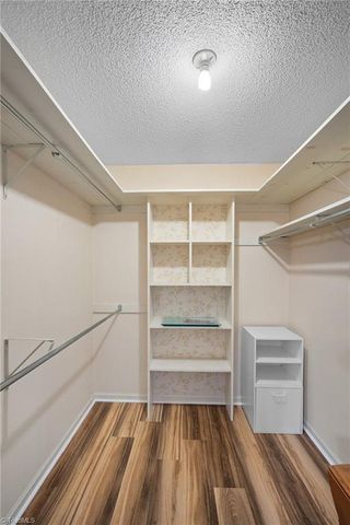 4320 Woodbourne Drive, Clemmons, NC 27012