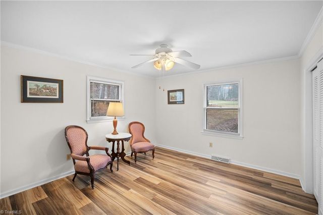 4320 Woodbourne Drive, Clemmons, NC 27012