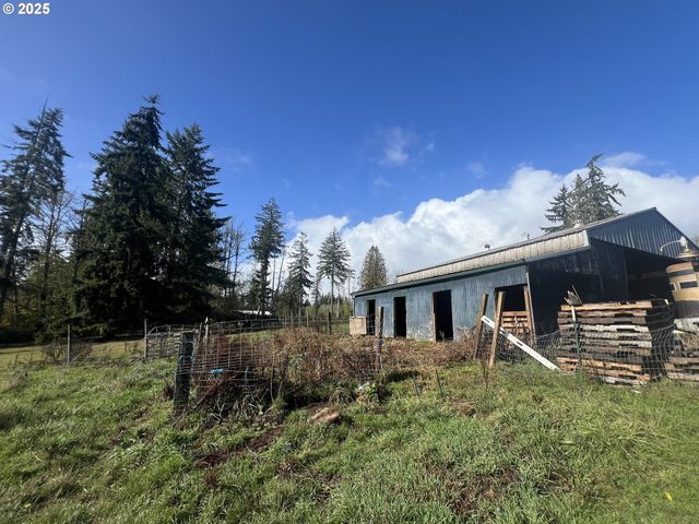 24853 Warren Rd, Rainier, OR 97048