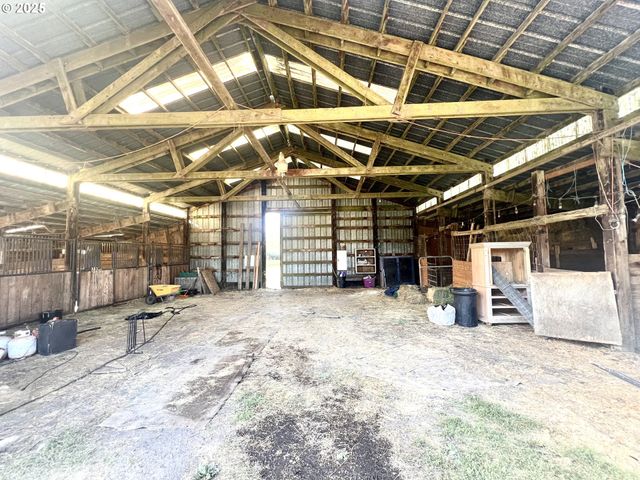 24853 Warren Rd, Rainier, OR 97048