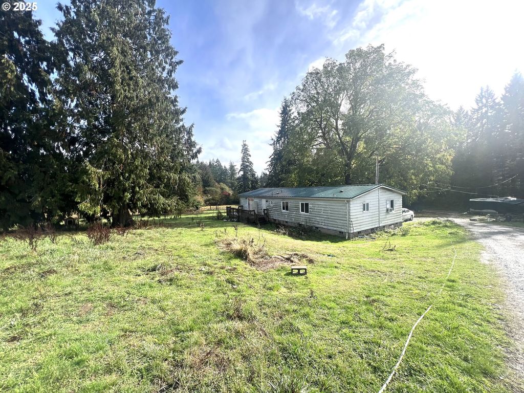 24853 Warren Rd, Rainier, OR 97048