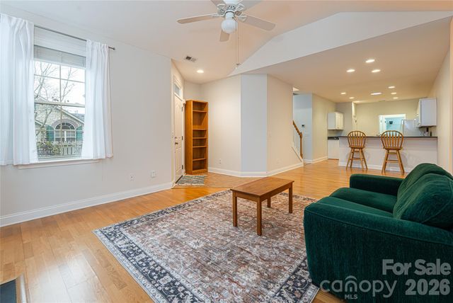 55 Outlook Circle, Swannanoa, NC 28778