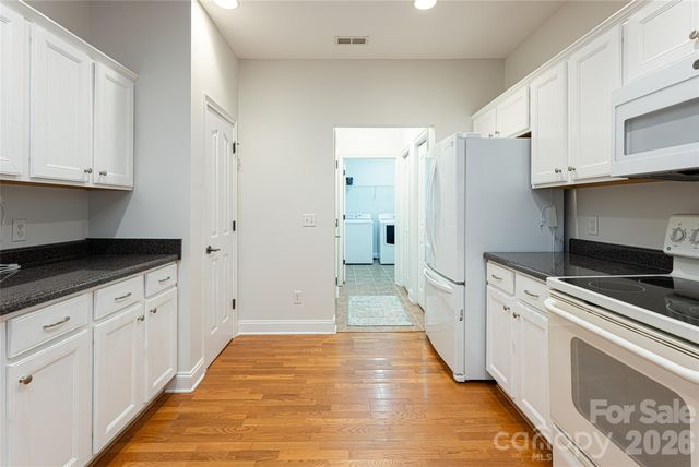 55 Outlook Circle, Swannanoa, NC 28778