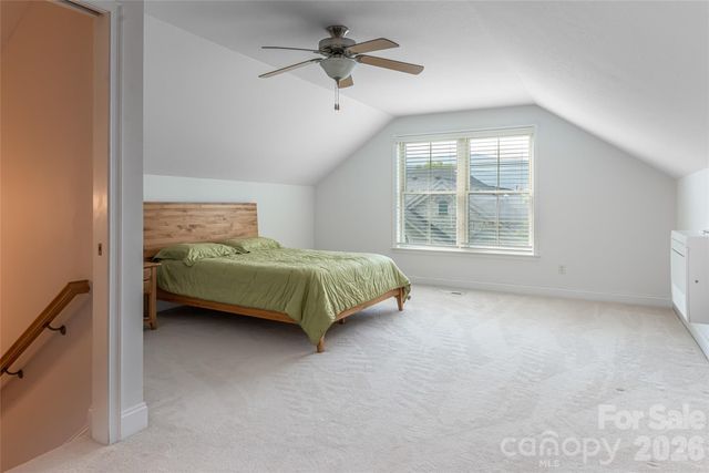 55 Outlook Circle, Swannanoa, NC 28778