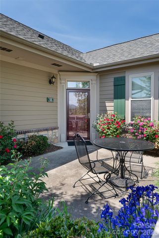 55 Outlook Circle, Swannanoa, NC 28778