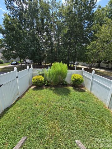 1121 Gainsborough Drive, Stallings, NC 28104