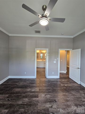 1121 Gainsborough Drive, Stallings, NC 28104