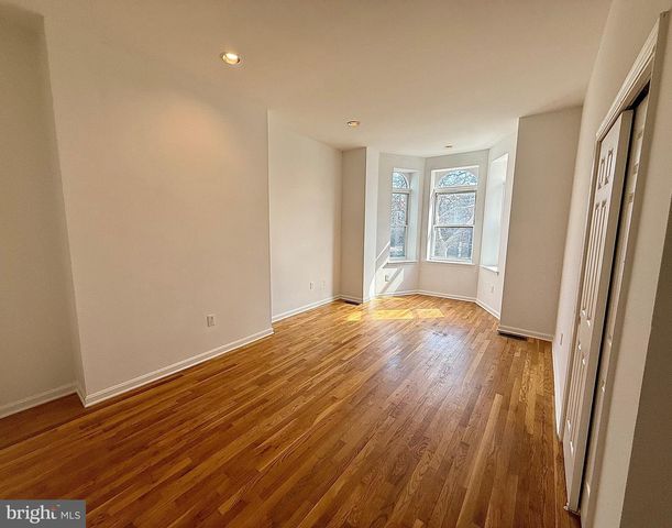 1211 Q ST NW, Washington, DC 20009