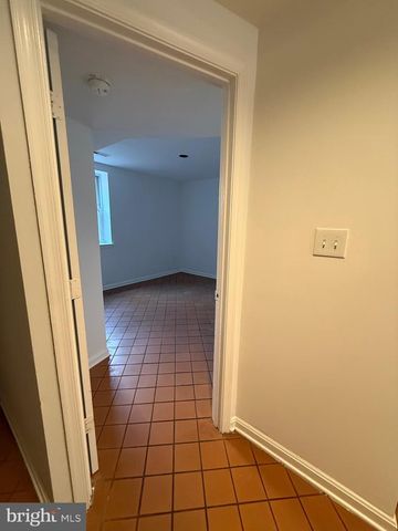 1211 Q ST NW, Washington, DC 20009