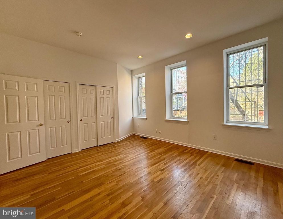 Image 21 of property listing at 1211 Q ST NW, Washington, DC 20009