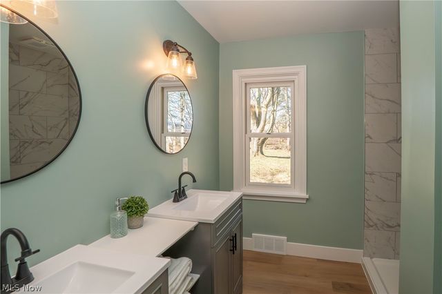 2849 Wise Avenue NW, Canton, OH 44708