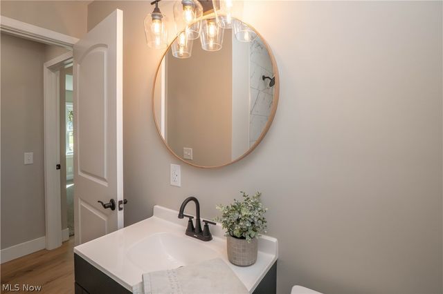 2849 Wise Avenue NW, Canton, OH 44708