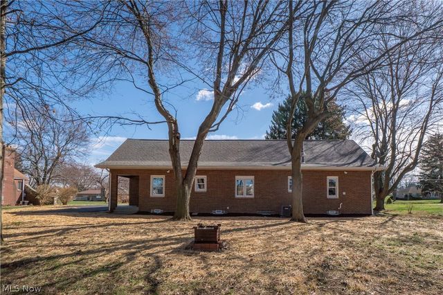 2849 Wise Avenue NW, Canton, OH 44708