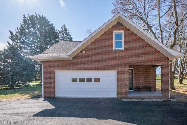 2849 Wise Avenue NW, Canton, OH 44708