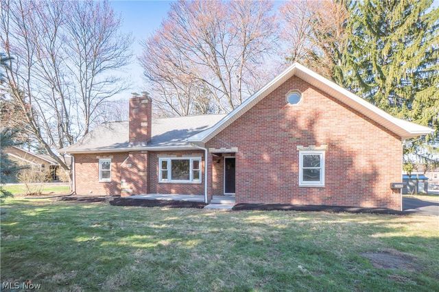 2849 Wise Avenue NW, Canton, OH 44708