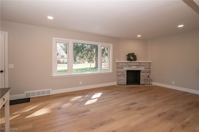 2849 Wise Avenue NW, Canton, OH 44708