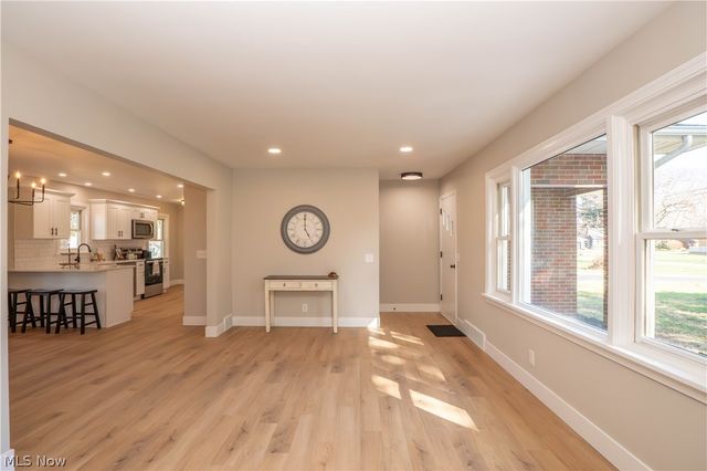 2849 Wise Avenue NW, Canton, OH 44708