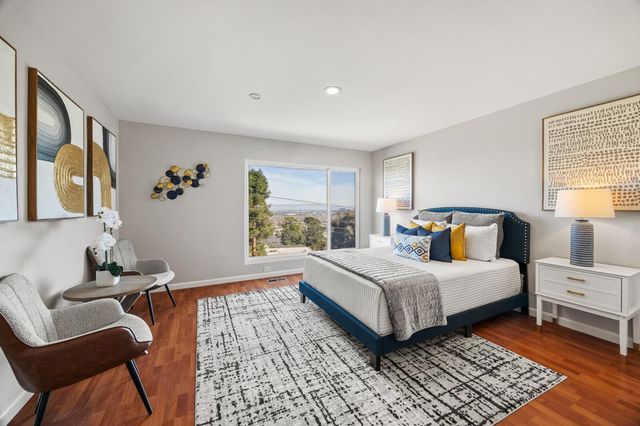 1708 Mills Avenue, Belmont, CA 94002