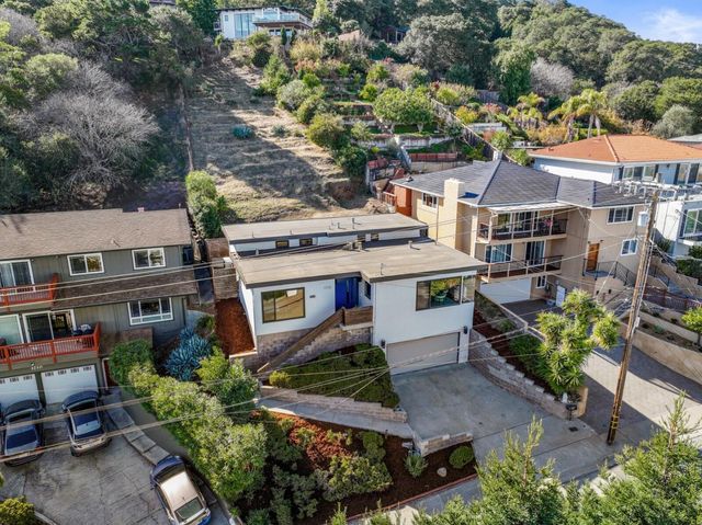 1708 Mills Avenue, Belmont, CA 94002