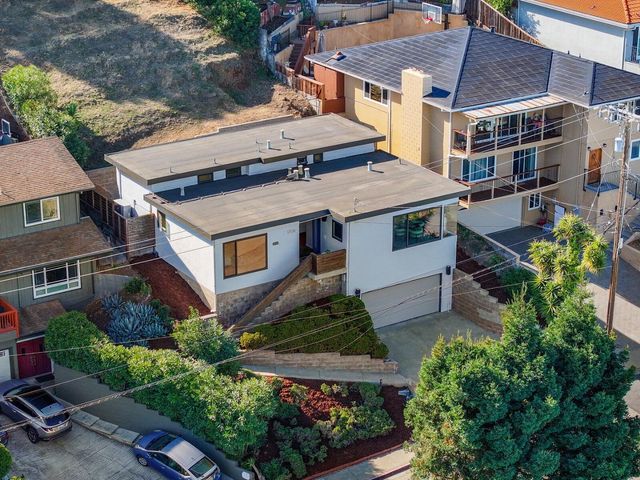 1708 Mills Avenue, Belmont, CA 94002