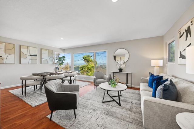 1708 Mills Avenue, Belmont, CA 94002