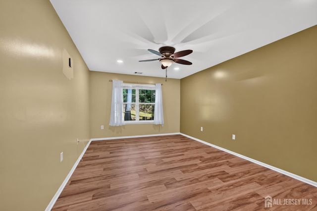 203 cypress Lane, East Brunswick, NJ 08816