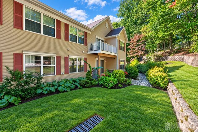 203 cypress Lane, East Brunswick, NJ 08816