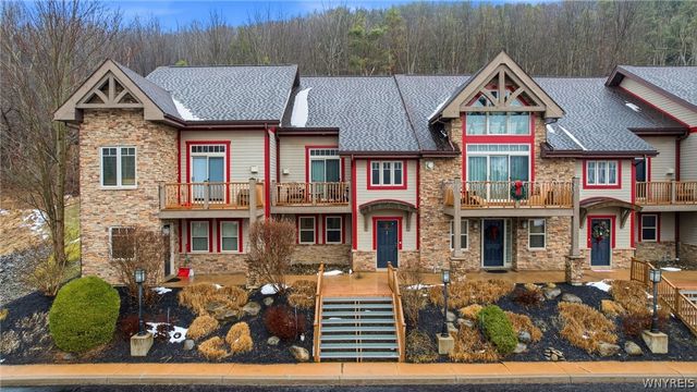 2 Mountainview Upper, Ellicottville, NY 14731