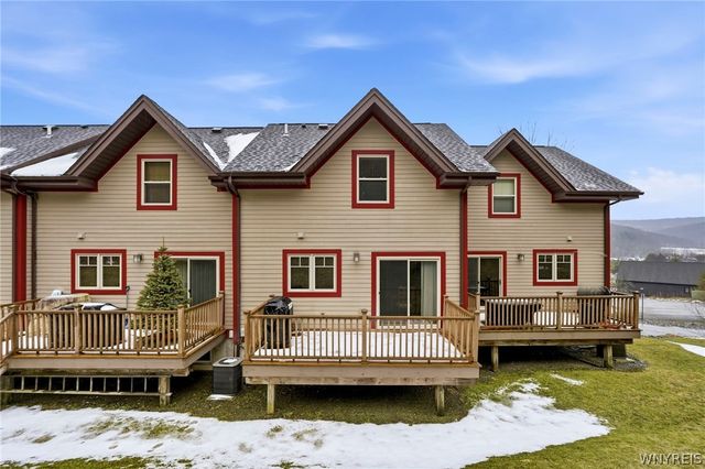 2 Mountainview Upper, Ellicottville, NY 14731