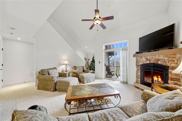 2 Mountainview Upper, Ellicottville, NY 14731