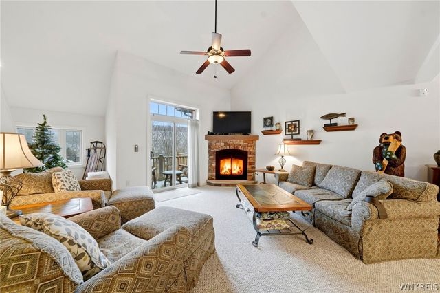 2 Mountainview Upper, Ellicottville, NY 14731