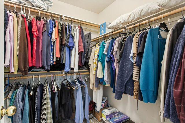 2865 Misty Bay Drive, Dickinson, TX 77539