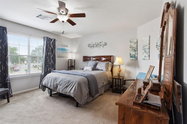 2865 Misty Bay Drive, Dickinson, TX 77539