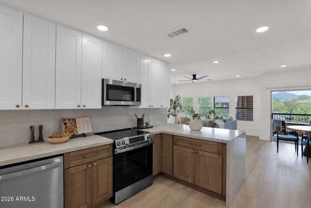 19700 N 76TH Street 2008, Scottsdale, AZ 85255