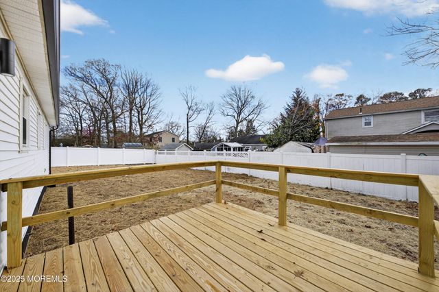 1627 Adams Avenue, Toms River, NJ 08753