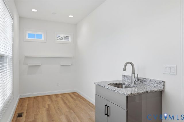 12326 Beech Hall Cir, Manakin Sabot, VA 23103