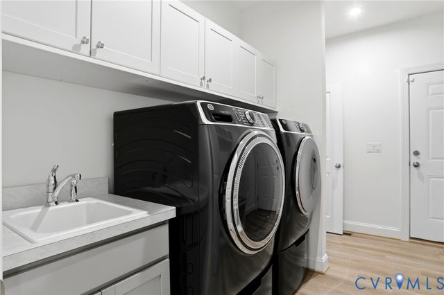 12326 Beech Hall Cir, Manakin Sabot, VA 23103